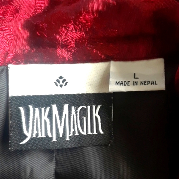 Yak Magic red Napal unique jacket - Picture 6 of 8